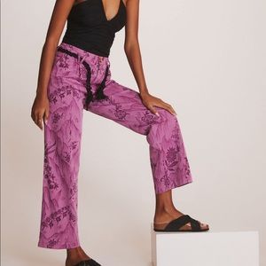 Pleated Column Pants